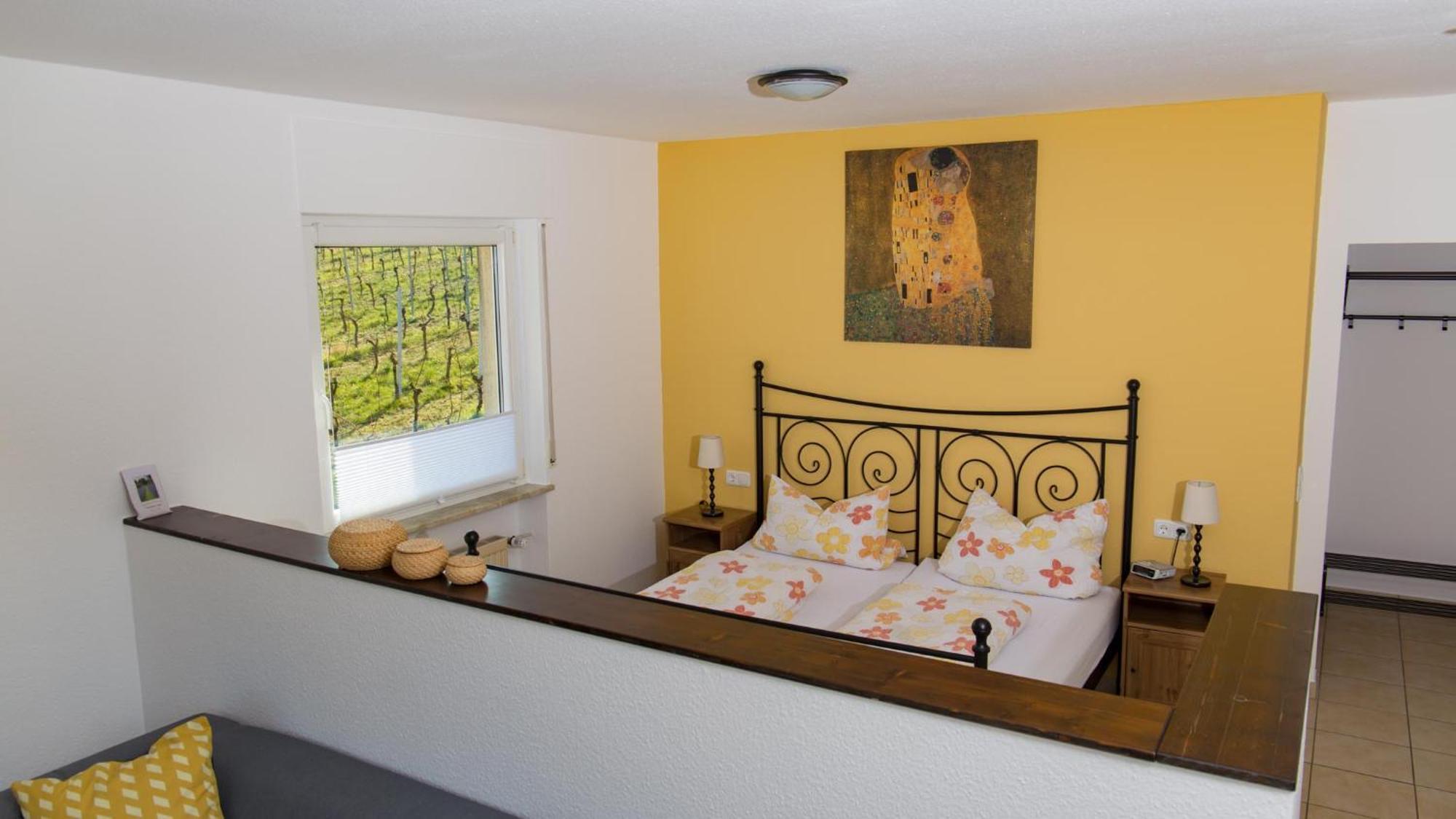 Ferienwohnung Weingut Roth Kindel Exterior foto